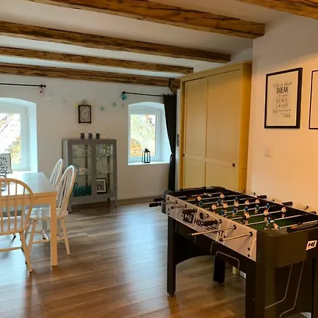 Apartament Karkonoski W Kowarach Lägenhet Kowary