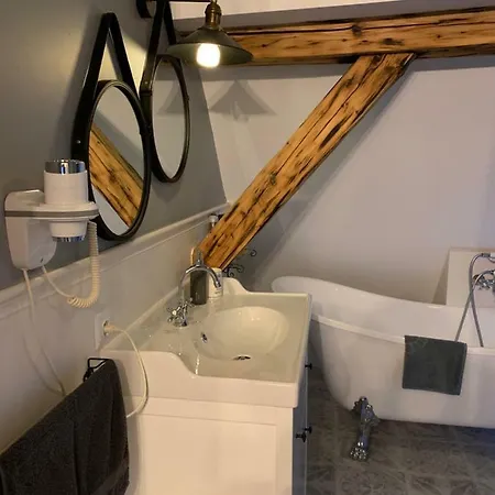 Apartament Karkonoski W Kowarach Lägenhet